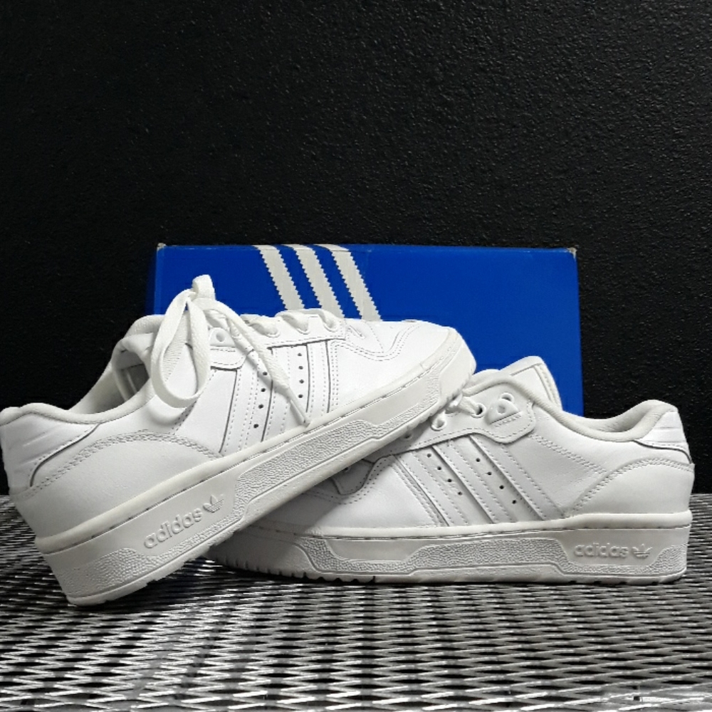 Adidas women Rivalry Low